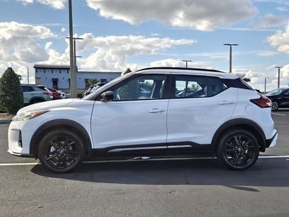 Used 2022 Nissan Kicks SR w/ Premium Package