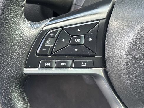 Used 2020 Nissan Rogue S w/ Special Edition Package FWD image 24