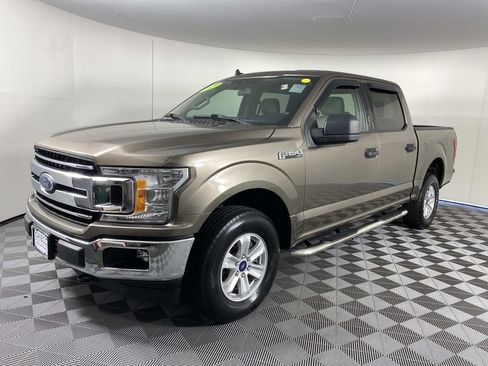 Used 2019 Ford F150 XLT AWD/4WD image 4