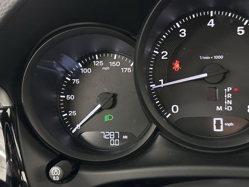 Certified 2025 Porsche Macan image 50