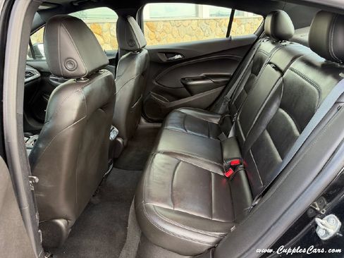 Used 2018 Chevrolet Cruze Premier w/ Premier True North Edition FWD image 8