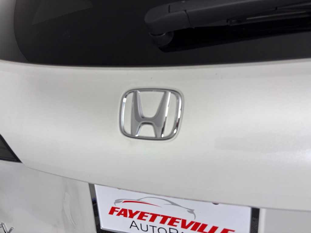 Used 2027 Honda HR-V EX-L image 19
