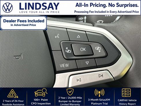 Used 2025 Volkswagen Jetta SE w/ Sunroof Package FWD image 21