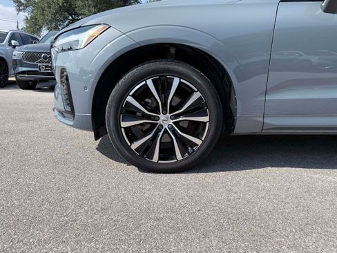 Certified 2024 Volvo XC60 B5 Plus w/ Protection Package Premier AWD/4WD image 8