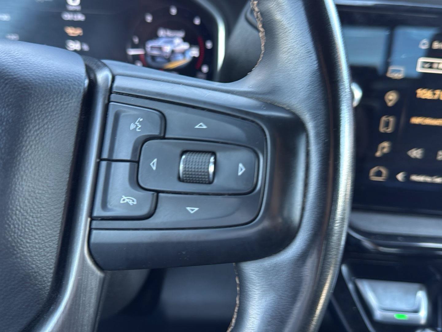 Used 2024 GMC Sierra 3500 AT4 w/ AT4 Preferred Package AWD/4WD image 24