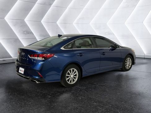 Used 2019 Hyundai Sonata SE FWD image 4