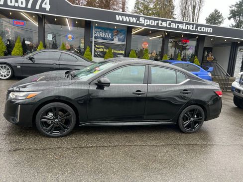 Used 2025 Nissan Sentra SR image 2