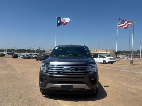 Used 2021 Ford Expedition Max XLT RWD image 5
