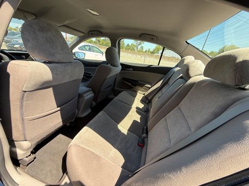 Used 2010 Honda Accord LX-P image 10