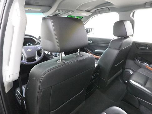 Used 2020 Chevrolet Tahoe Premier w/ Max Trailering Package image 25