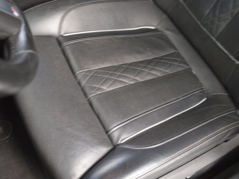 Used 2022 BMW 740i w/ M Sport Package RWD image 27