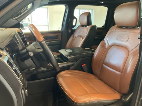 Used 2021 RAM 1500 Limited w/ Trailer Tow Group AWD/4WD image 12