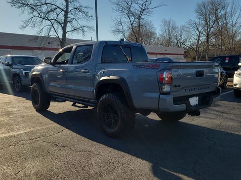Certified 2021 Toyota Tacoma TRD Off-Road image 7