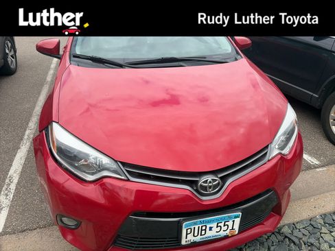 Used 2015 Toyota Corolla LE FWD image 1