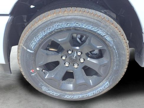 New 2026 RAM 1500 Express AWD/4WD image 7