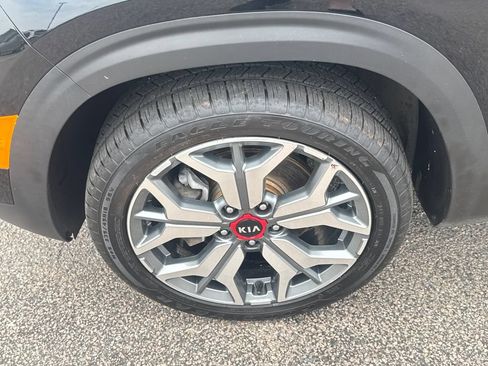 Used 2021 Kia Seltos S AWD/4WD image 39