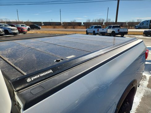 Used 2019 Nissan Titan Platinum Reserve w/ Platinum Utility Package image 9