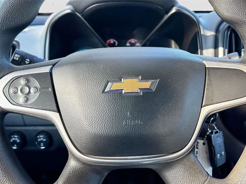 Used 2022 Chevrolet Colorado W/T w/ Custom Special Edition image 12