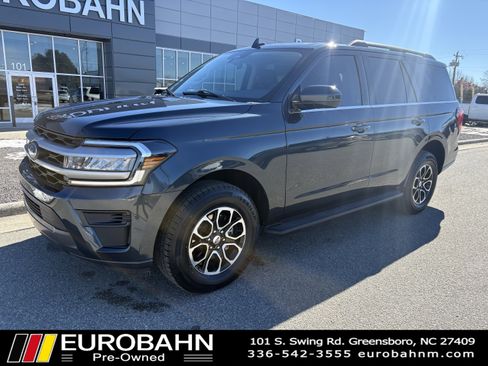 Used 2022 Ford Expedition XLT image 28