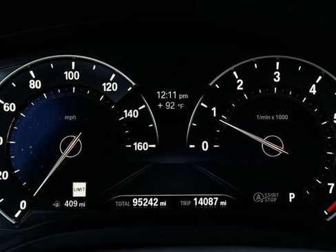 Used 2019 BMW X3 xDrive30i w/ Driving Assistance Package AWD/4WD image 17