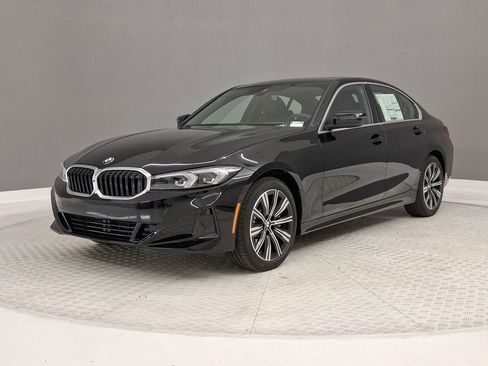 New 2026 BMW 330i Sedan w/ Convenience Package RWD image 33