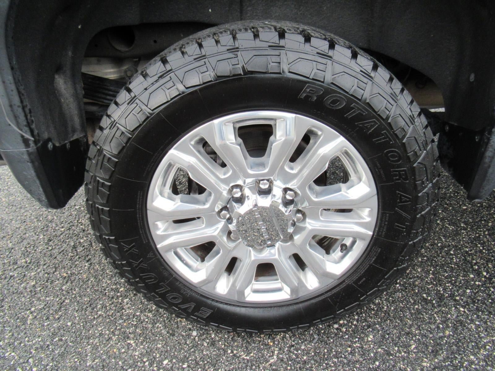 Used 2022 GMC Sierra 2500 Denali AWD/4WD image 9