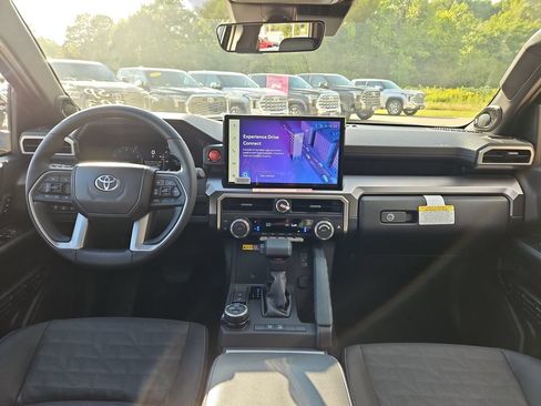 New 2026 Toyota 4Runner TRD Off-Road Premium AWD/4WD image 4