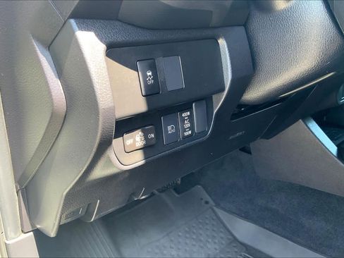 Certified 2023 Toyota Tacoma TRD Off-Road image 35