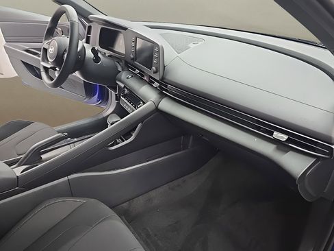 New 2026 Hyundai Elantra Sport image 19