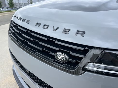 Used 2025 Land Rover Range Rover Sport SV Edition Two AWD/4WD image 39