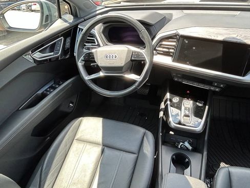 Used 2023 Audi Q4 e-tron Premium Plus w/ Premium Plus RWD image 9