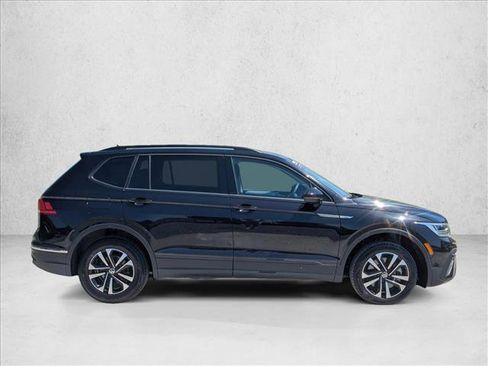 Used 2024 Volkswagen Tiguan S FWD image 4