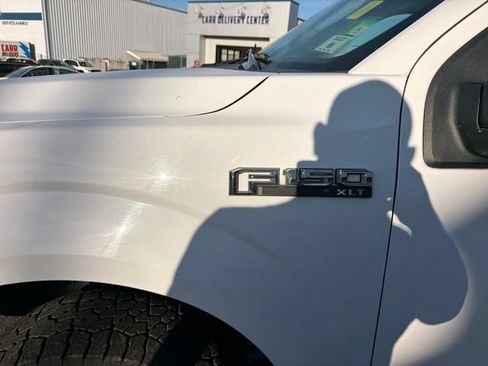 Used 2019 Ford F150 XLT w/ Equipment Group 301A Mid AWD/4WD image 4