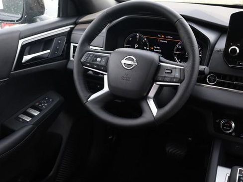 New 2026 Nissan Rogue Platinum AWD/4WD image 26