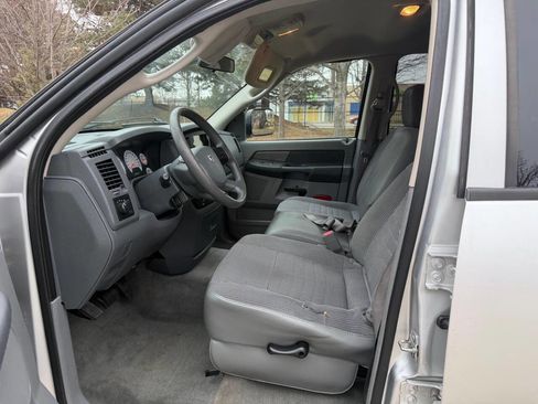 Used 2009 Dodge Ram 2500 Truck SXT image 19