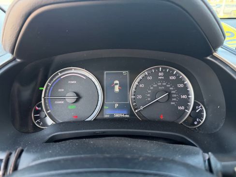 Used 2020 Lexus RX 450h AWD w/ Premium Package image 16