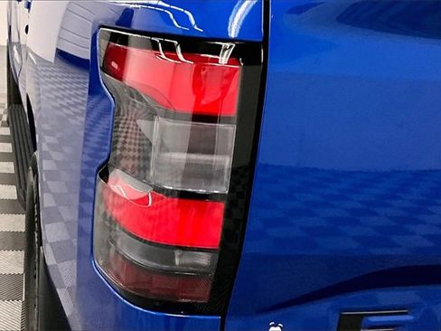 New 2026 Nissan Frontier SV w/ All-Weather Content Package image 18