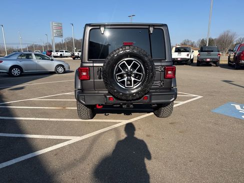 New 2026 Jeep Wrangler Unlimited Rubicon w/ Safety Group image 10