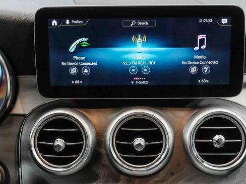 Certified 2022 Mercedes-Benz GLC 300 image 17