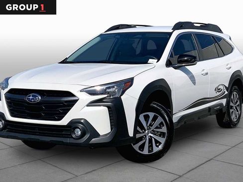 Used 2024 Subaru Outback Premium AWD/4WD image 1