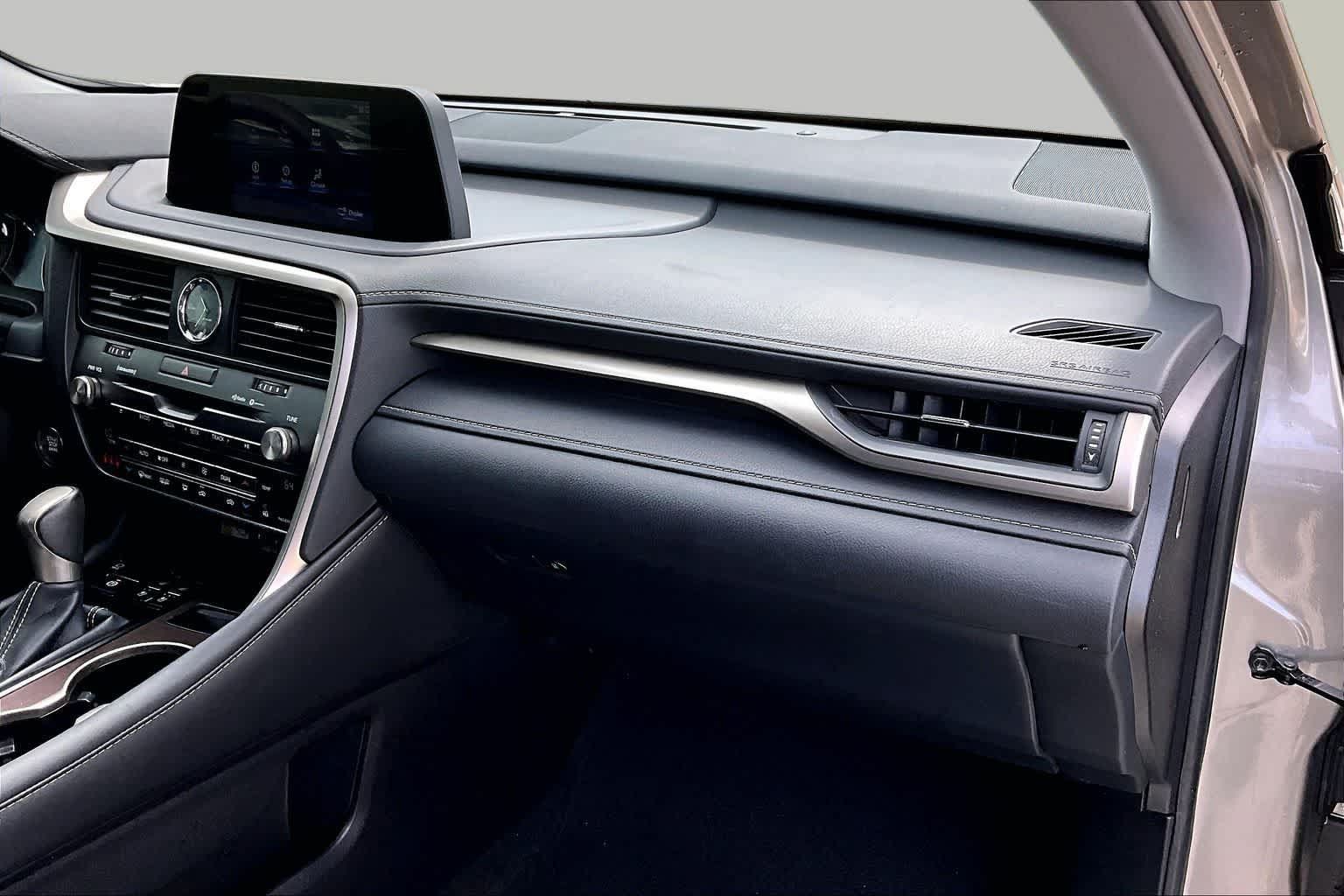 Used 2022 Lexus RX 350 FWD w/ Premium Package image 19