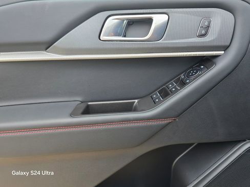 New 2026 Ford Explorer ST-Line image 14