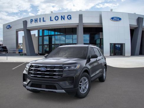New 2026 Ford Explorer Active image 2