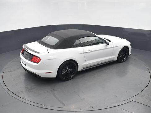 Used 2021 Ford Mustang Convertible w/ Equipment Group 101A RWD image 36