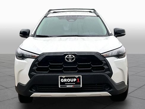 Used 2026 Toyota Corolla Cross LE FWD image 4
