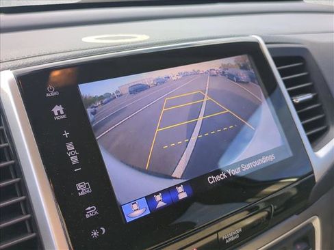 Used 2017 Honda Ridgeline RTL-T image 13