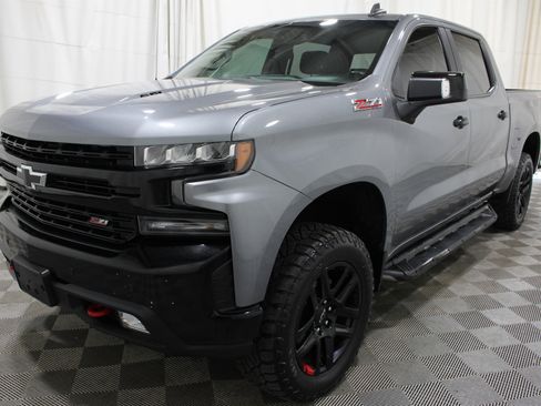 Used 2022 Chevrolet Silverado 1500 LT Trail Boss w/ LT Trail Boss Premium Package AWD/4WD image 33