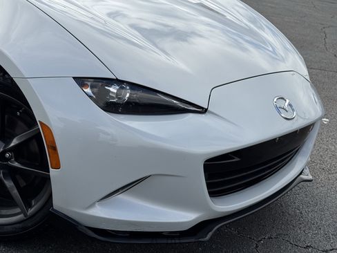 Used 2017 MAZDA MX-5 Miata RF Club image 35