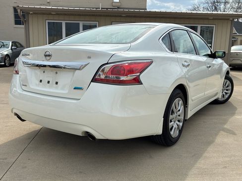 Used 2014 Nissan Altima 2.5 S image 5