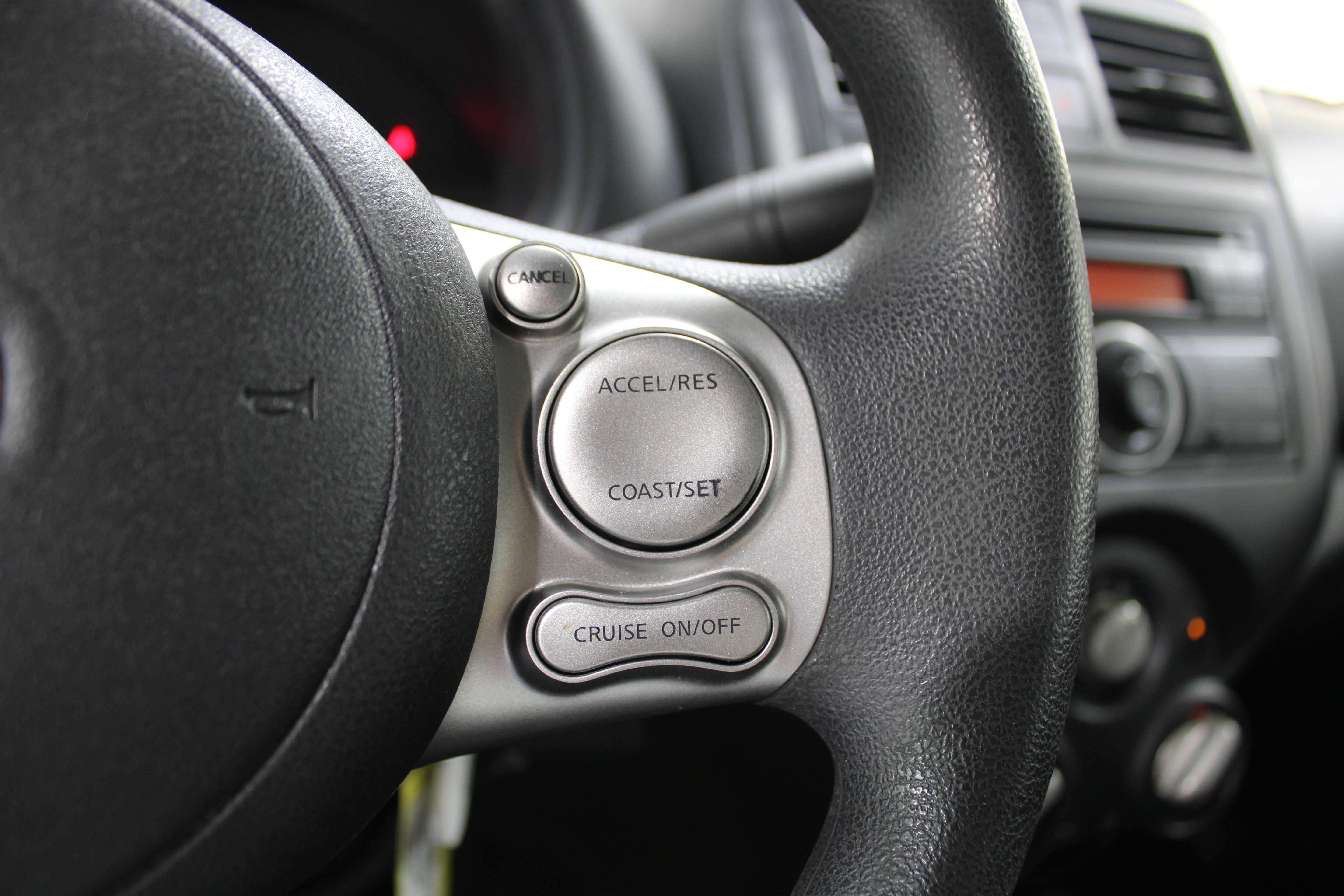 Used 2014 Nissan Versa S Plus FWD image 15